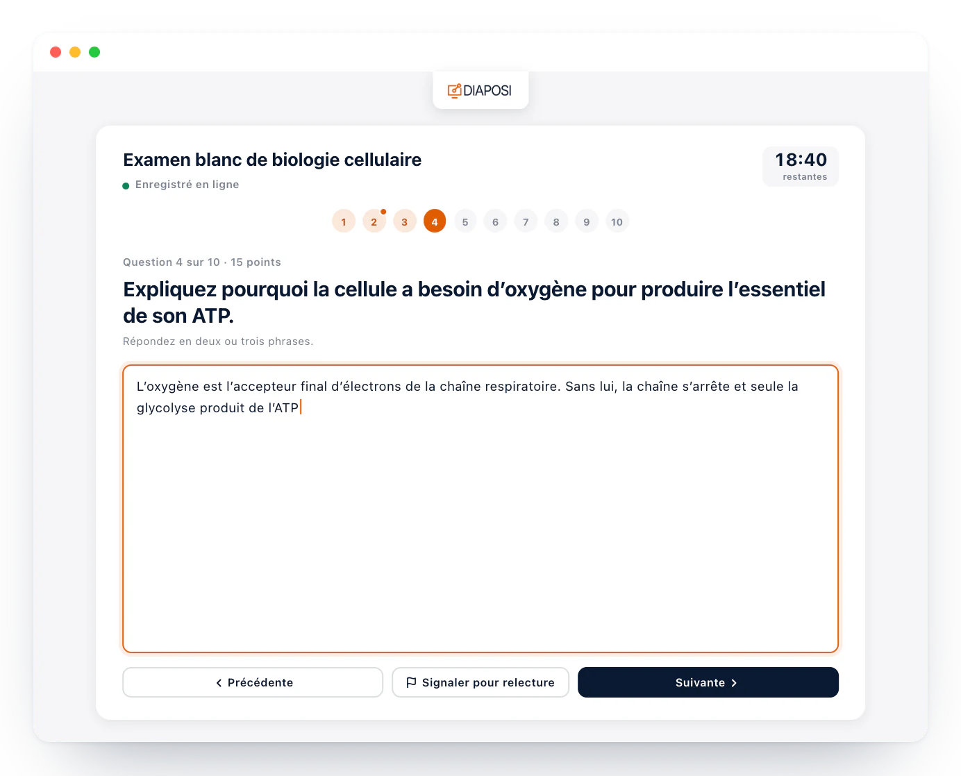 Un examen blanc Diaposi en cours : le nom de l’examen, le temps restant, la rangée des questions avec celles répondues et signalées, et une question à choix multiple avec une réponse choisie